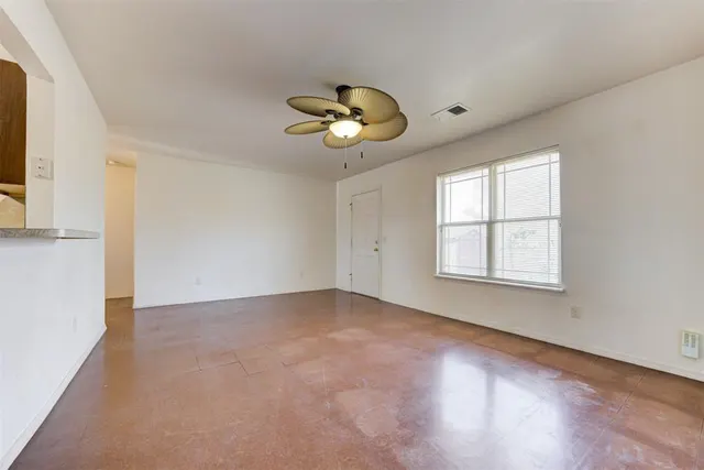 Photo 5 — 8513 Durland Way, Oklahoma City, OK 73114