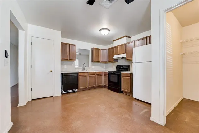 Photo 7 — 8513 Durland Way, Oklahoma City, OK 73114