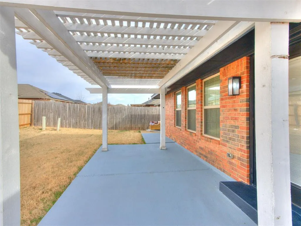 Photo 5 — 1613 NW 125th Street, Oklahoma City, OK 73120