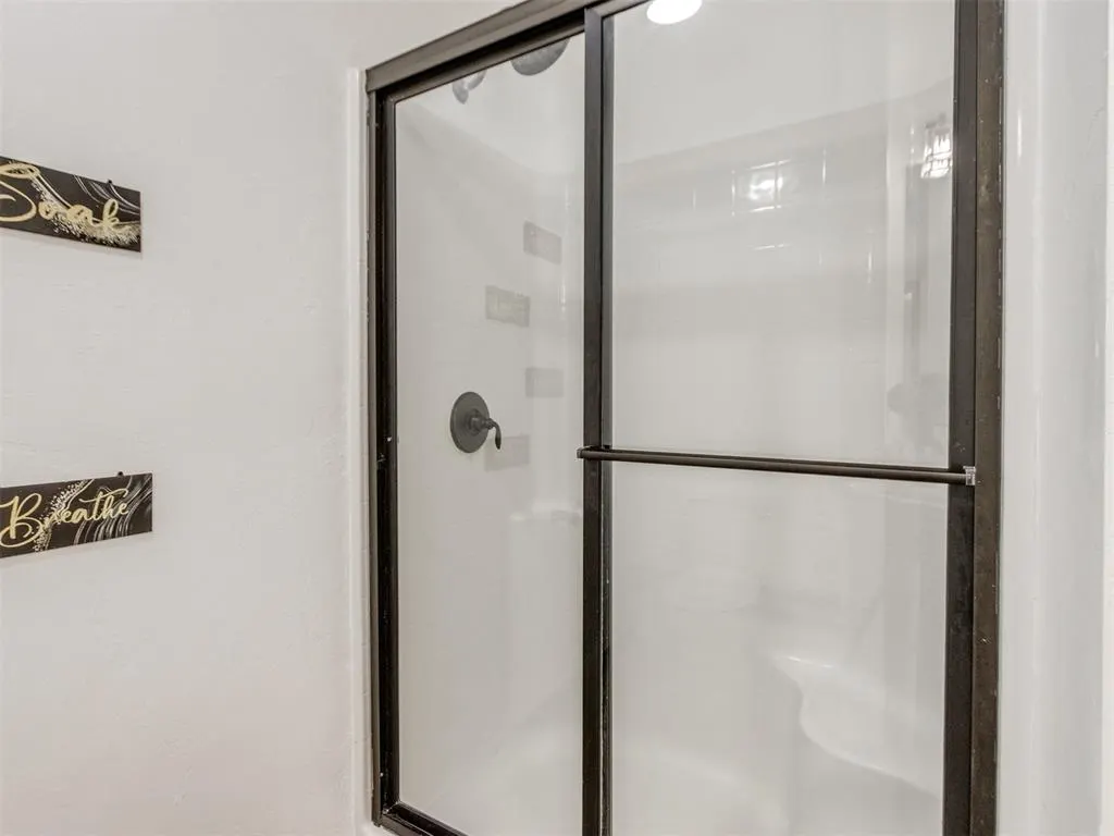 Photo 34 — 1613 NW 125th Street, Oklahoma City, OK 73120