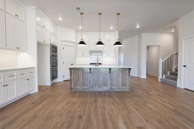 Photo 3 — 8408 NW 154th Court, Edmond, OK 73013