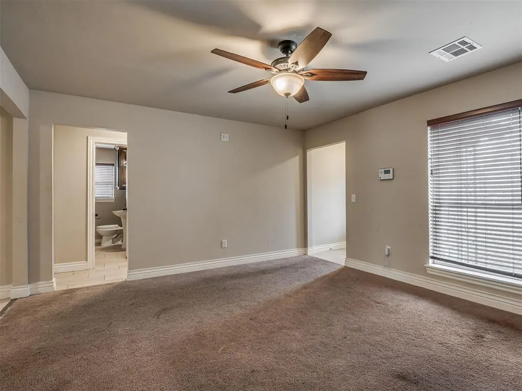 Photo 7 — 727 S 16th Street, Chickasha, OK 73018