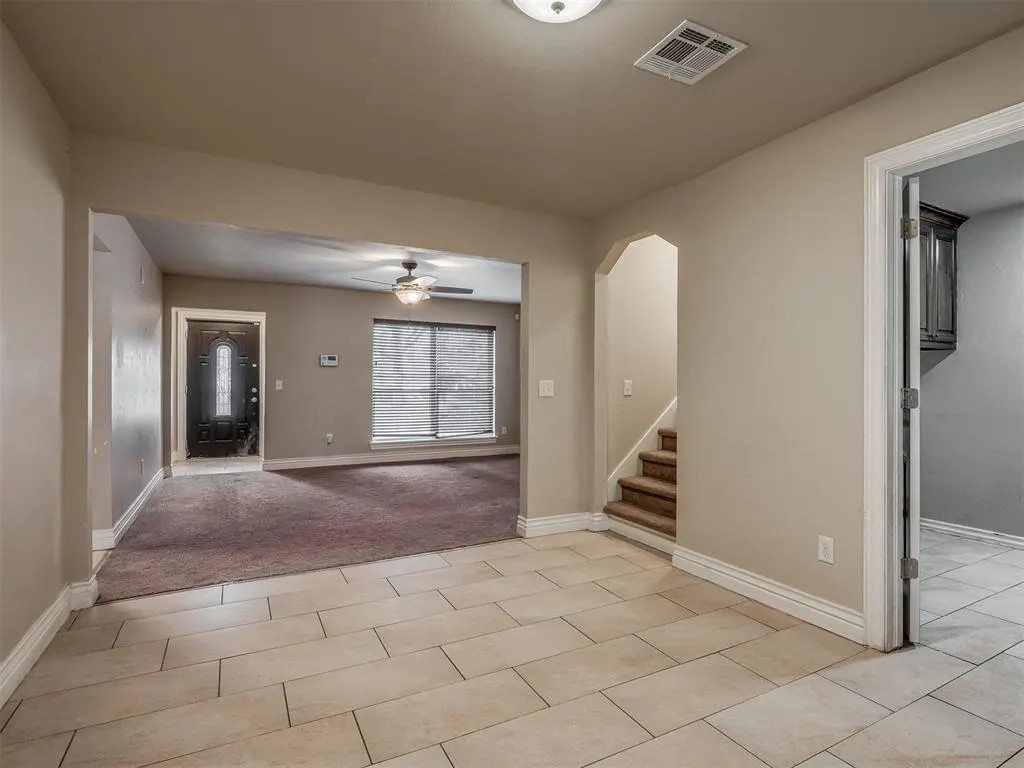 Photo 9 — 727 S 16th Street, Chickasha, OK 73018