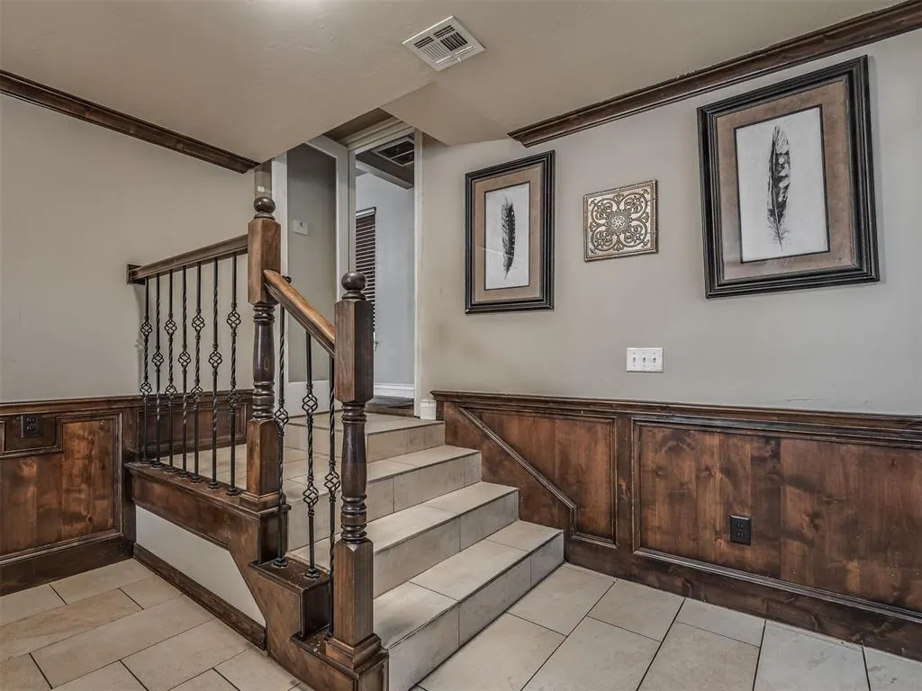 Photo 13 — 727 S 16th Street, Chickasha, OK 73018