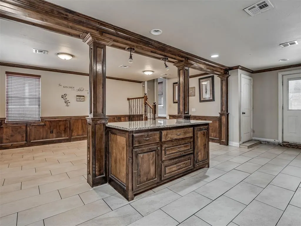 Photo 20 — 727 S 16th Street, Chickasha, OK 73018