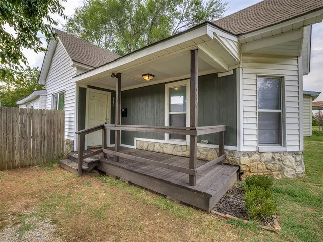 Photo 2 — 710 N Tucker Avenue, Shawnee, OK 74801