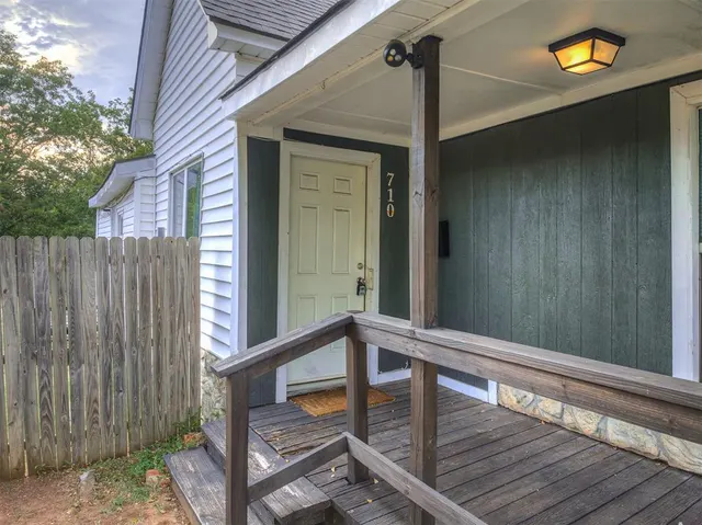 Photo 3 — 710 N Tucker Avenue, Shawnee, OK 74801