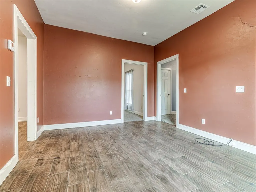 Photo 5 — 710 N Tucker Avenue, Shawnee, OK 74801