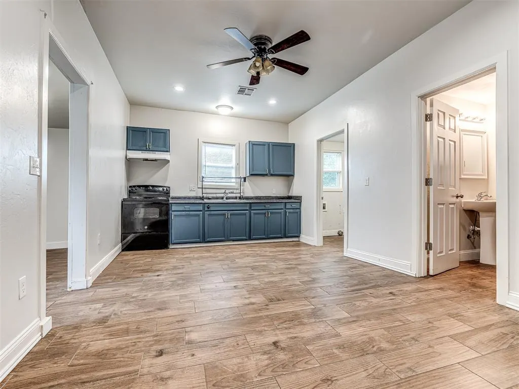 Photo 13 — 710 N Tucker Avenue, Shawnee, OK 74801