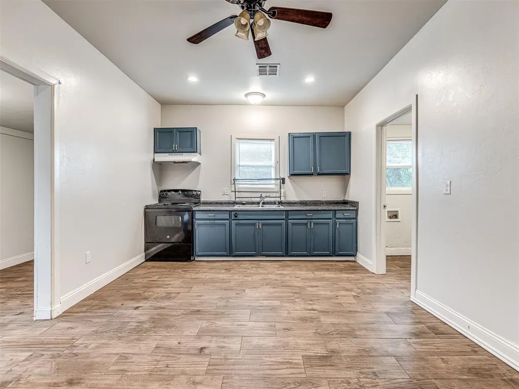 Photo 14 — 710 N Tucker Avenue, Shawnee, OK 74801