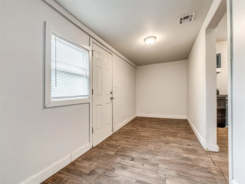 Photo 19 — 710 N Tucker Avenue, Shawnee, OK 74801