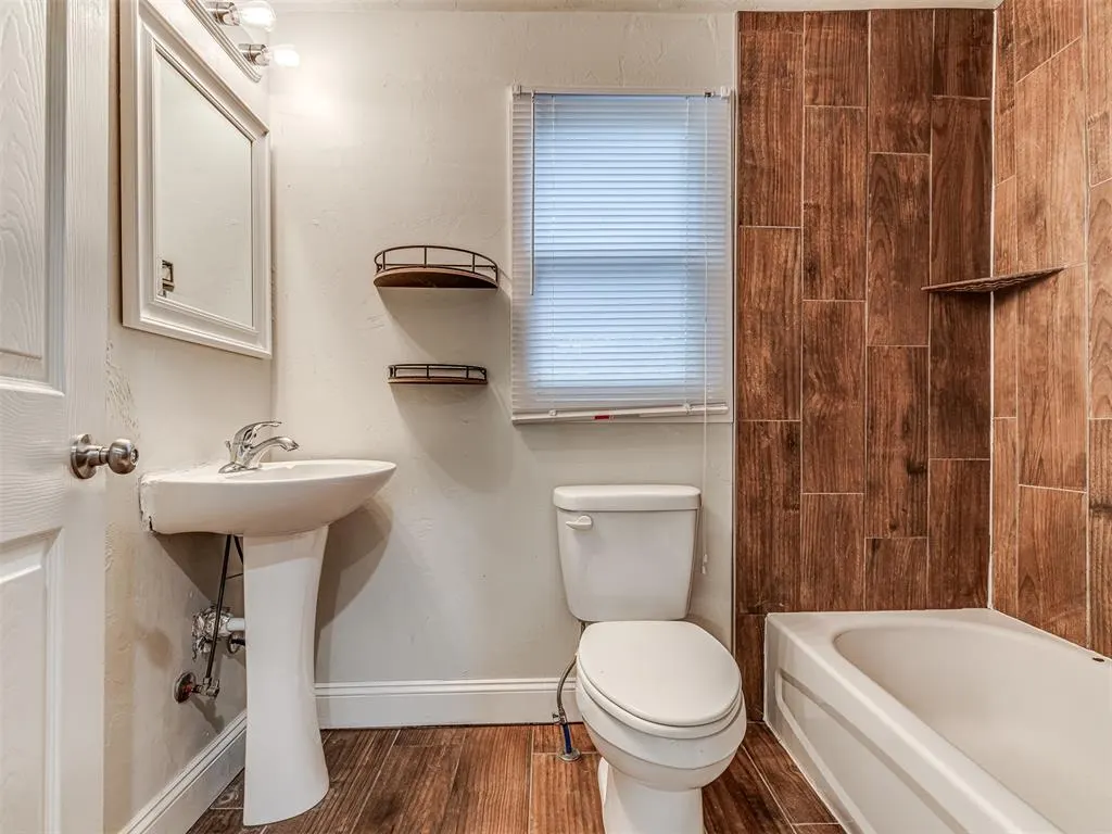Photo 24 — 710 N Tucker Avenue, Shawnee, OK 74801