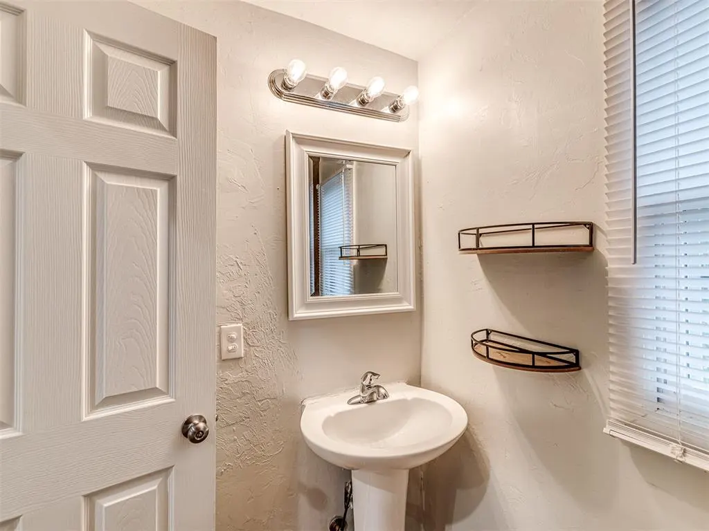 Photo 26 — 710 N Tucker Avenue, Shawnee, OK 74801