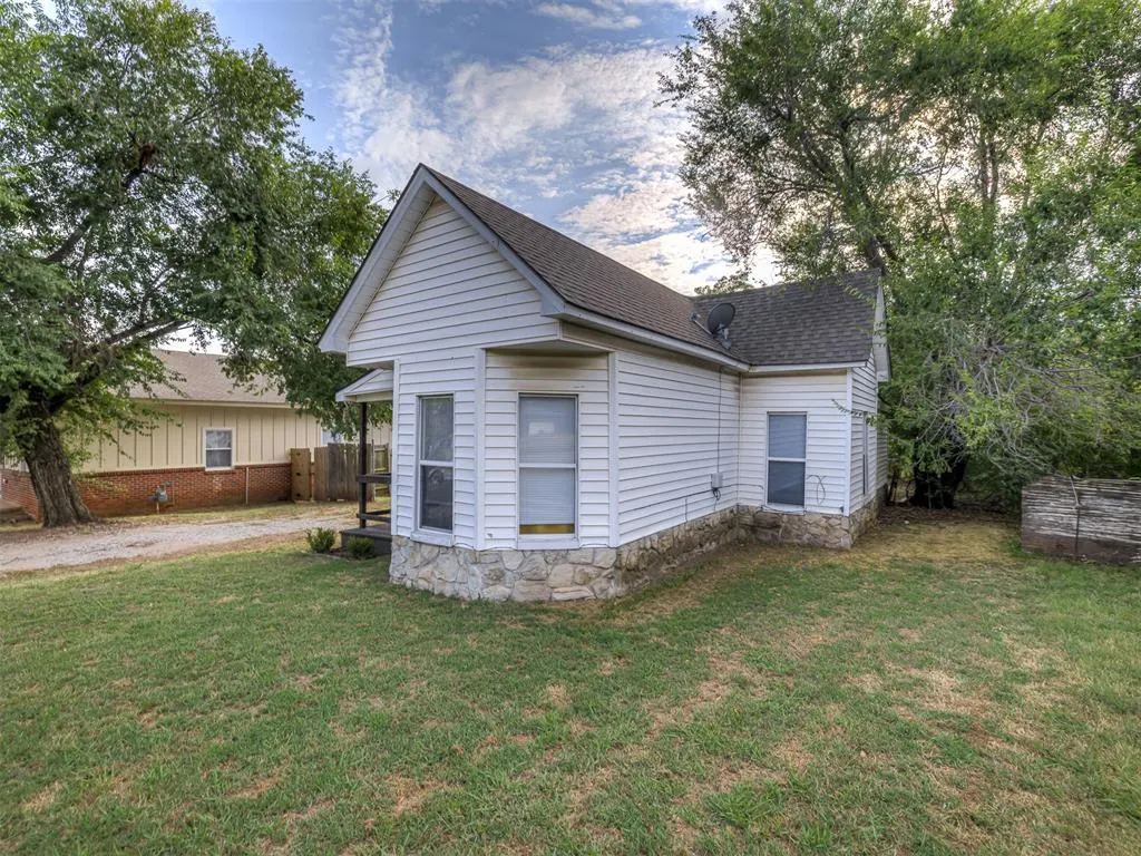 Photo 34 — 710 N Tucker Avenue, Shawnee, OK 74801