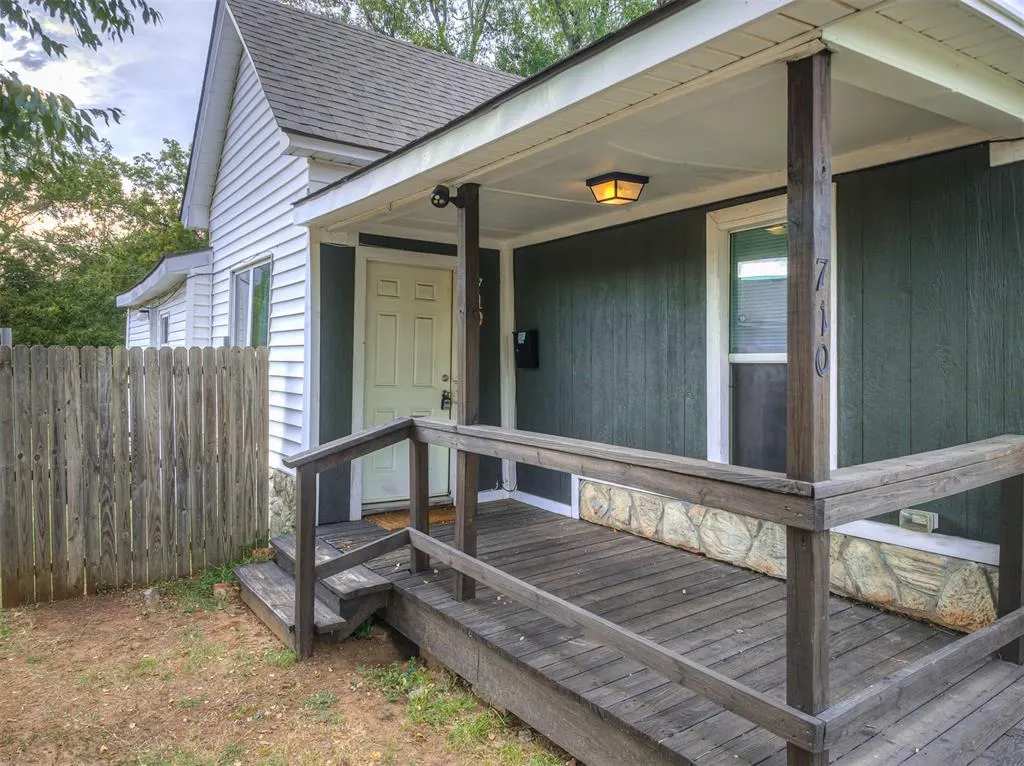 Photo 39 — 710 N Tucker Avenue, Shawnee, OK 74801