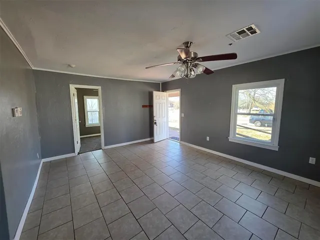 Photo 7 — 1517 N Park Avenue, Shawnee, OK 74804