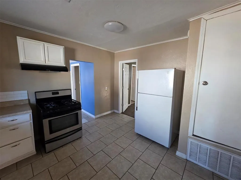 Photo 11 — 1517 N Park Avenue, Shawnee, OK 74804