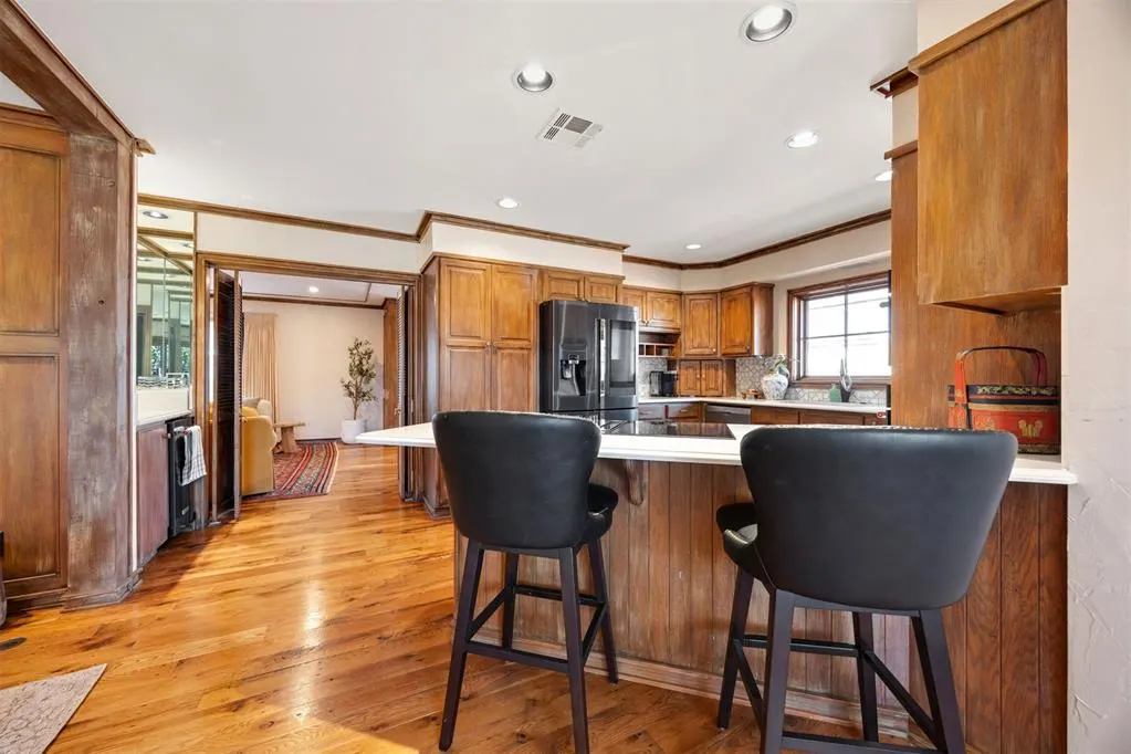 Photo 25 — 6409 N Hillcrest Avenue, Nichols Hills, OK 73116