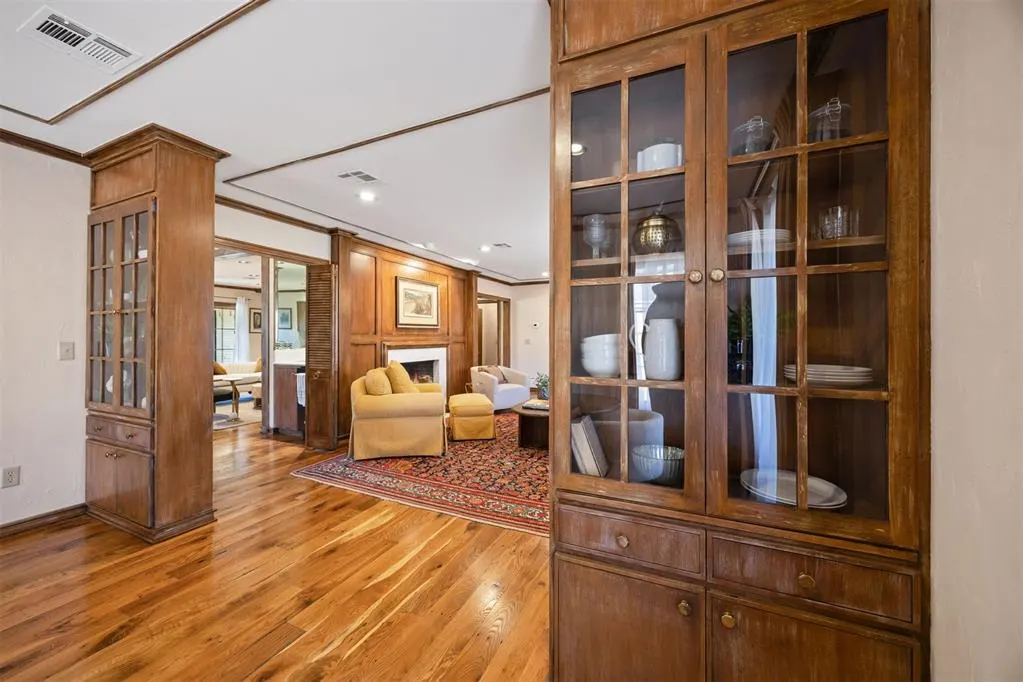 Photo 30 — 6409 N Hillcrest Avenue, Nichols Hills, OK 73116