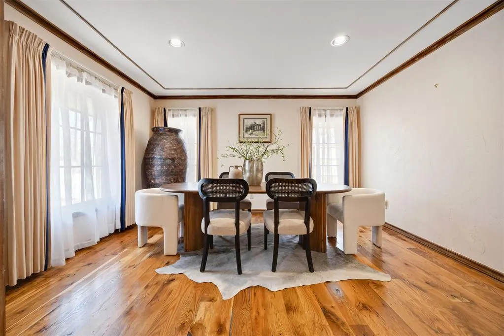 Photo 33 — 6409 N Hillcrest Avenue, Nichols Hills, OK 73116