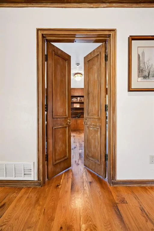 Photo 34 — 6409 N Hillcrest Avenue, Nichols Hills, OK 73116