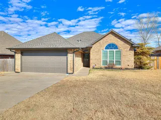 Sold home at 11401 Queensland Court