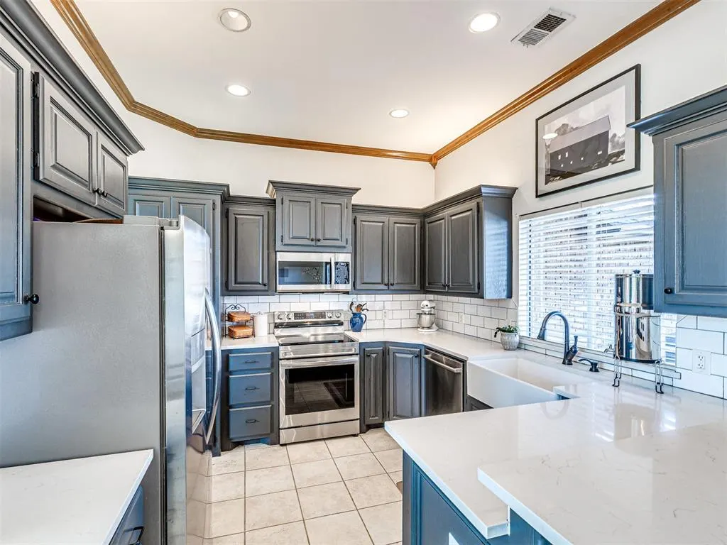 Photo 11 — 11401 Queensland Court, Midwest City, OK 73130
