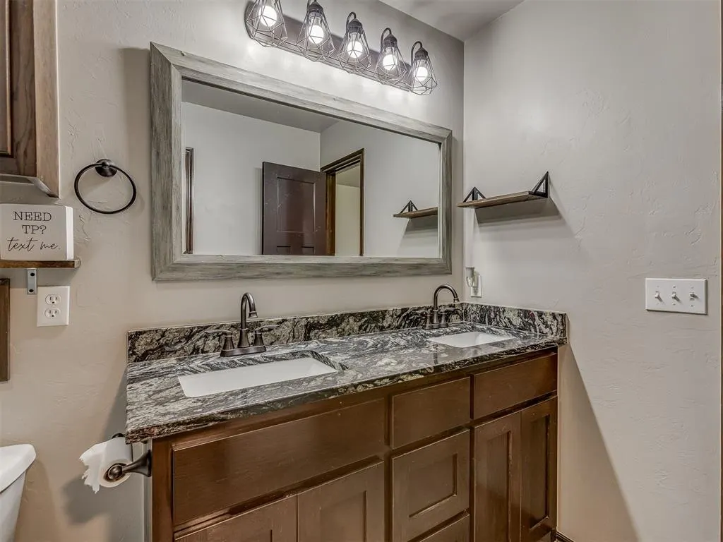 Photo 20 — 2209 County Street 2976 Street 2976, Blanchard, OK 73010