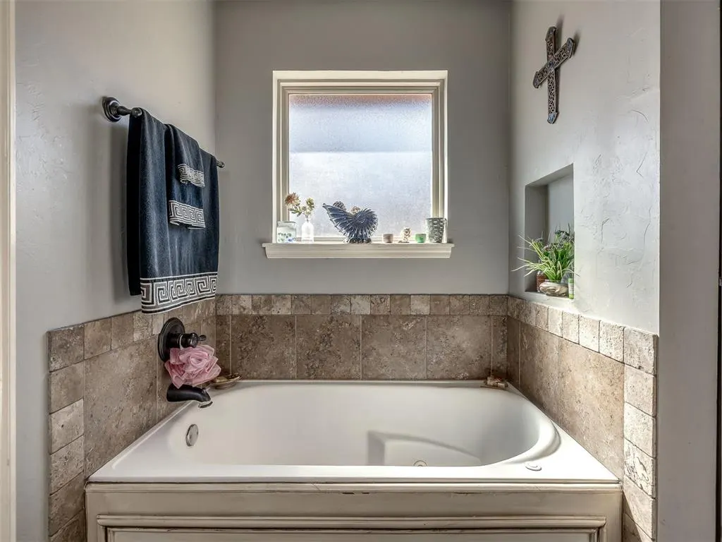 Photo 25 — 875 Cottonwood Court, Guthrie, OK 73044