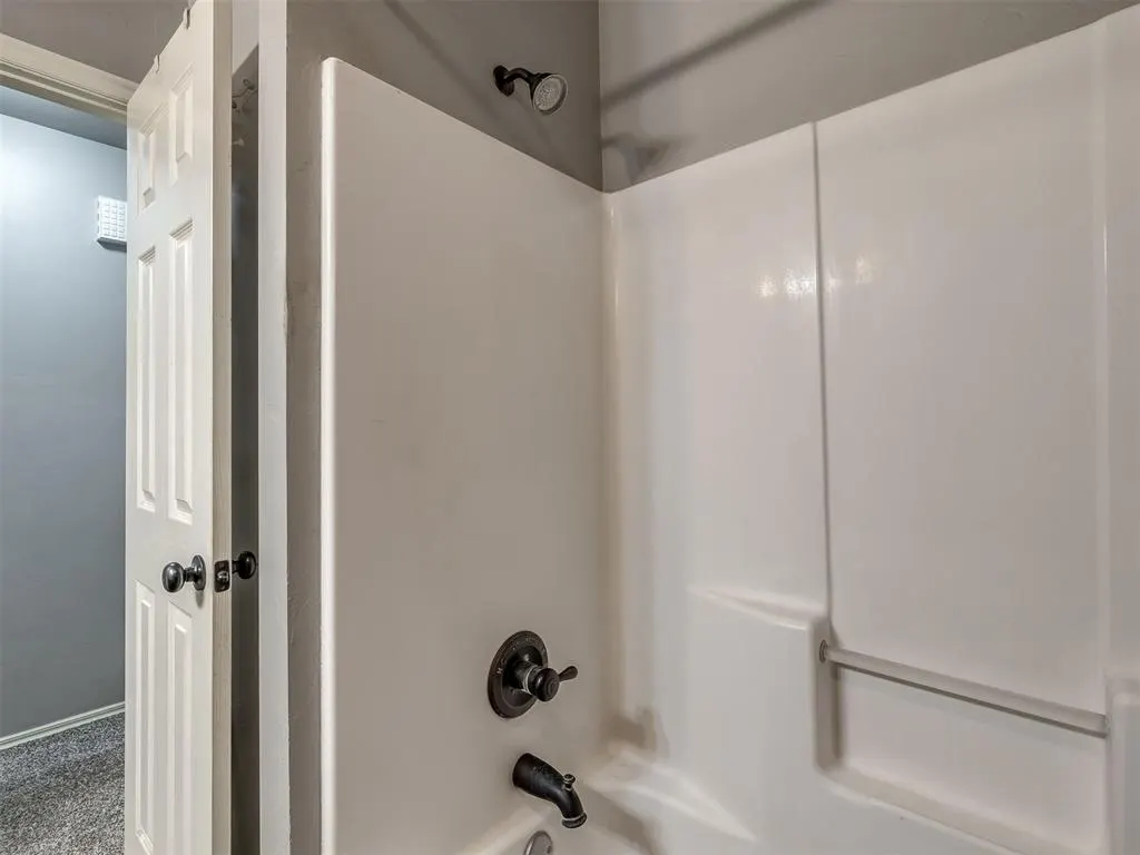 Photo 37 — 875 Cottonwood Court, Guthrie, OK 73044