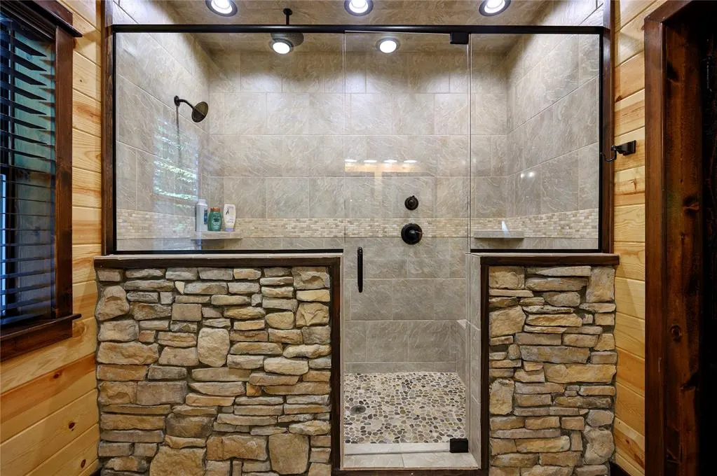Photo 19 — 83 Davis Trail, Broken Bow, OK 74728