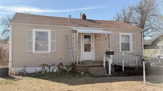 Sold home at 1216 SW 39th Street