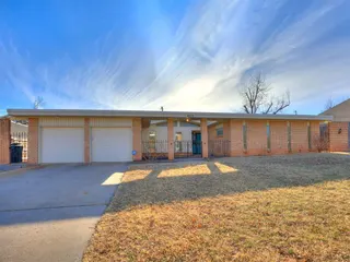 Sold home at 6712 N Saint Clair Avenue