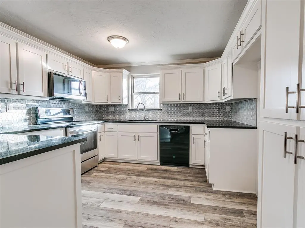 Photo 8 — 19329 Rock Spring Drive, Newalla, OK 74857