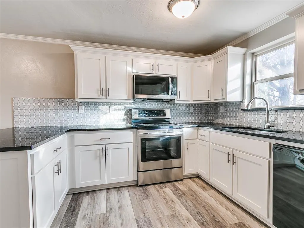 Photo 9 — 19329 Rock Spring Drive, Newalla, OK 74857