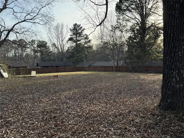 Photo 4 — 610 E 7th Street, Broken Bow, OK 74728