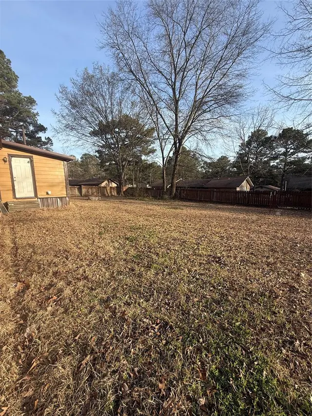 Photo 6 — 610 E 7th Street, Broken Bow, OK 74728