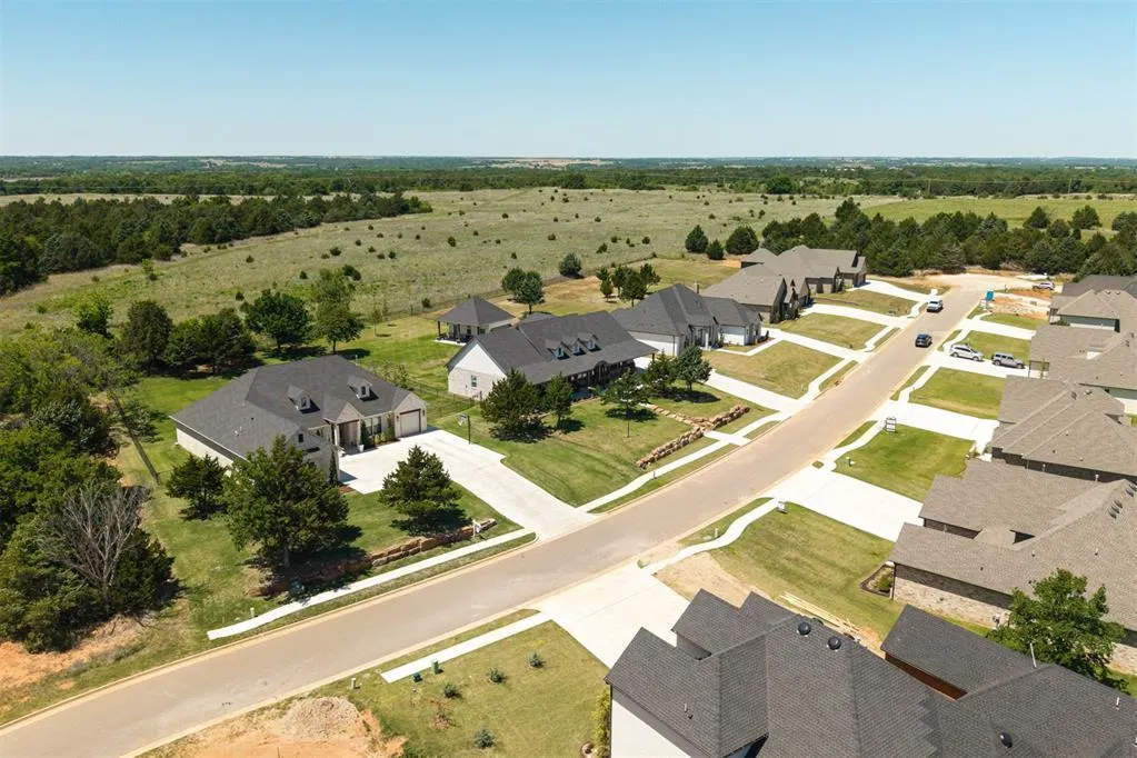 Photo 44 — 8111 Goldfinch Drive, Guthrie, OK 73044