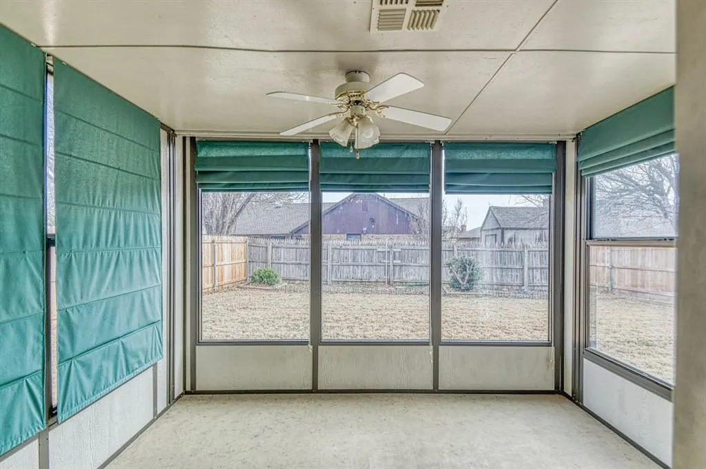 Photo 35 — 10400 Kingsgate Drive, Oklahoma City, OK 73159