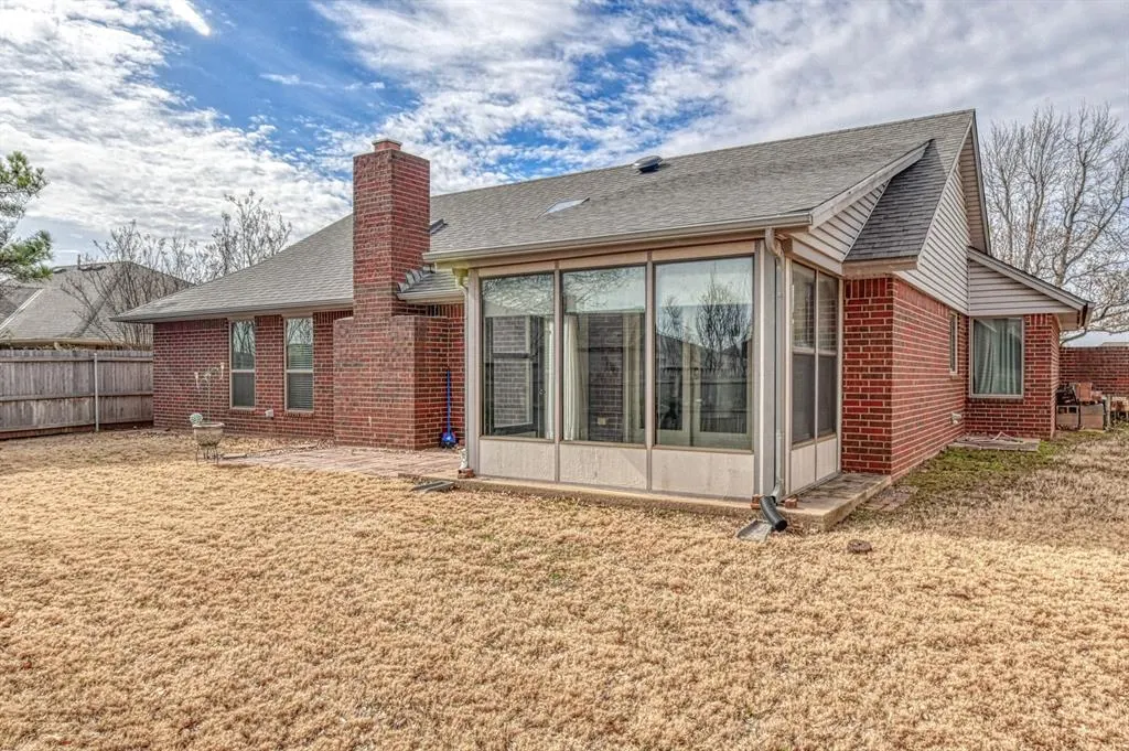 Photo 38 — 10400 Kingsgate Drive, Oklahoma City, OK 73159