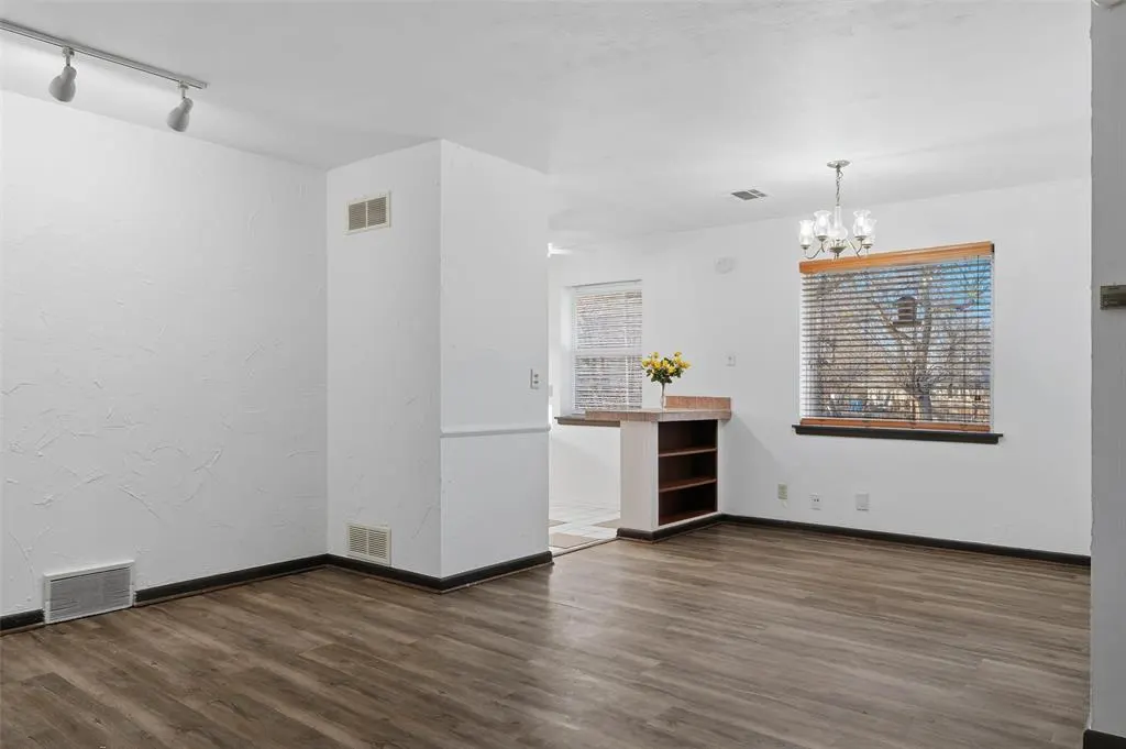 Photo 4 — 3817 NW 50th Street, Oklahoma City, OK 73112