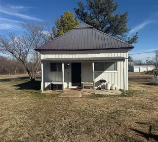 Sold home at 840694 N Third Street