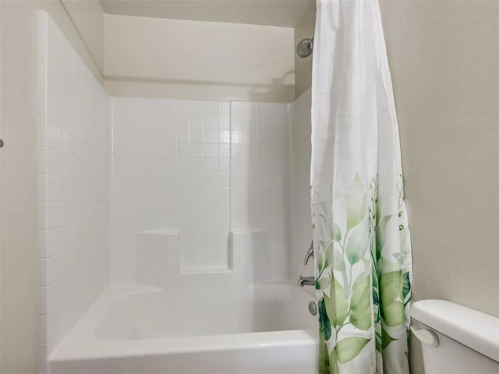 Photo 17 — 9128 SW 56th Street, Oklahoma City, OK 73179