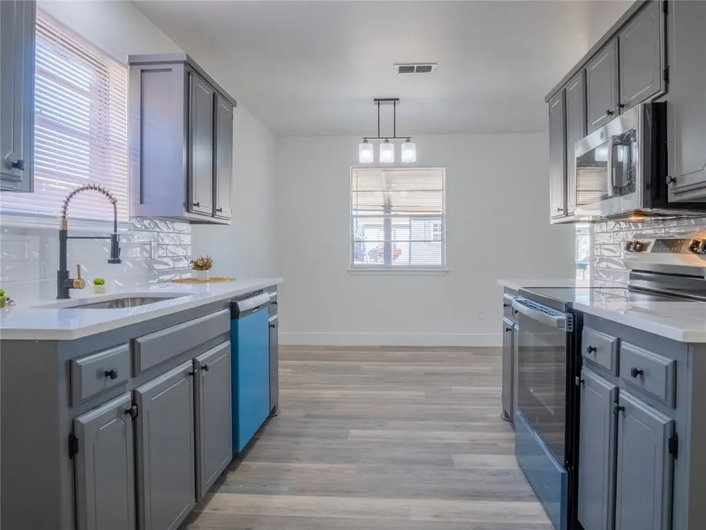 Photo 18 — 7823 NW Morrocco Drive, Lawton, OK 73505