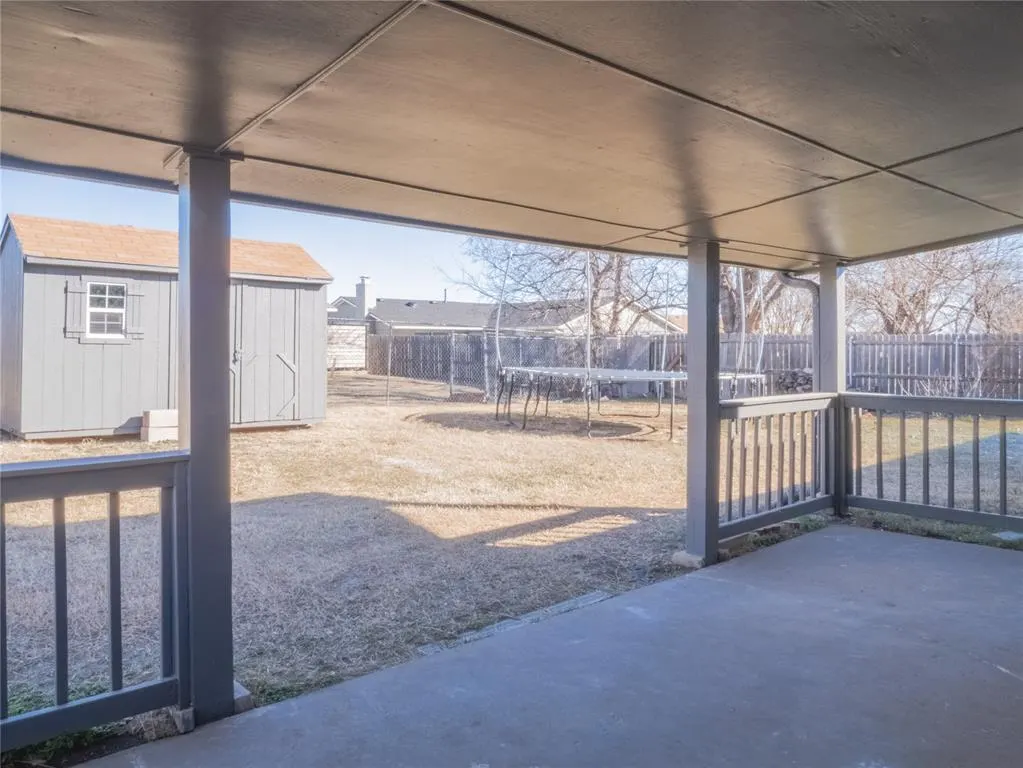 Photo 33 — 7823 NW Morrocco Drive, Lawton, OK 73505