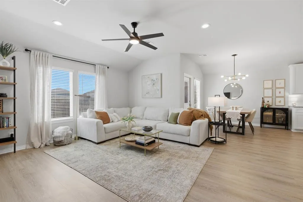 Photo 3 — 14804 Lost Falls Way, Oklahoma City, OK 73142