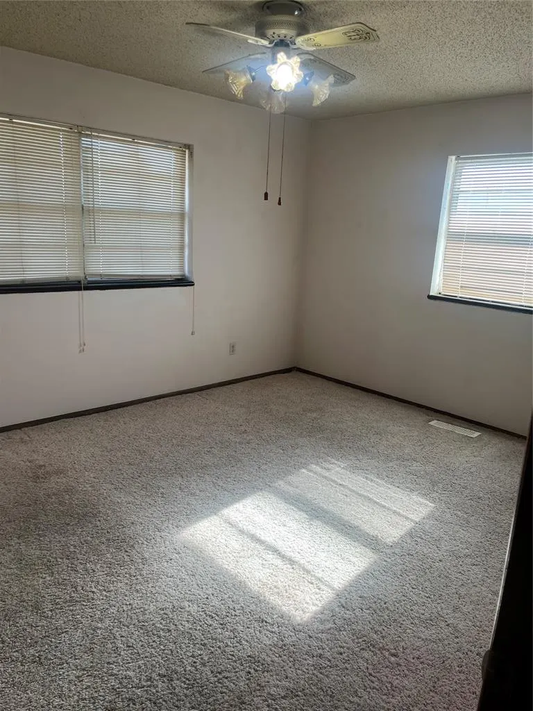 Photo 7 — 5005 S By Pass Terrace, Oklahoma City, OK 73119