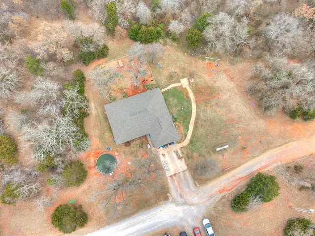 Photo 2 — 2341 County Road 1234, Blanchard, OK 73010