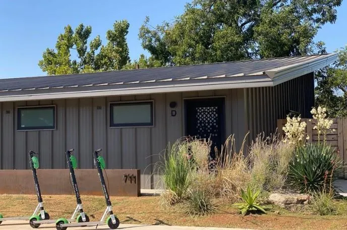 Photo 4 — 711 N Douglas Ave. Avenue, Oklahoma City, OK 73106