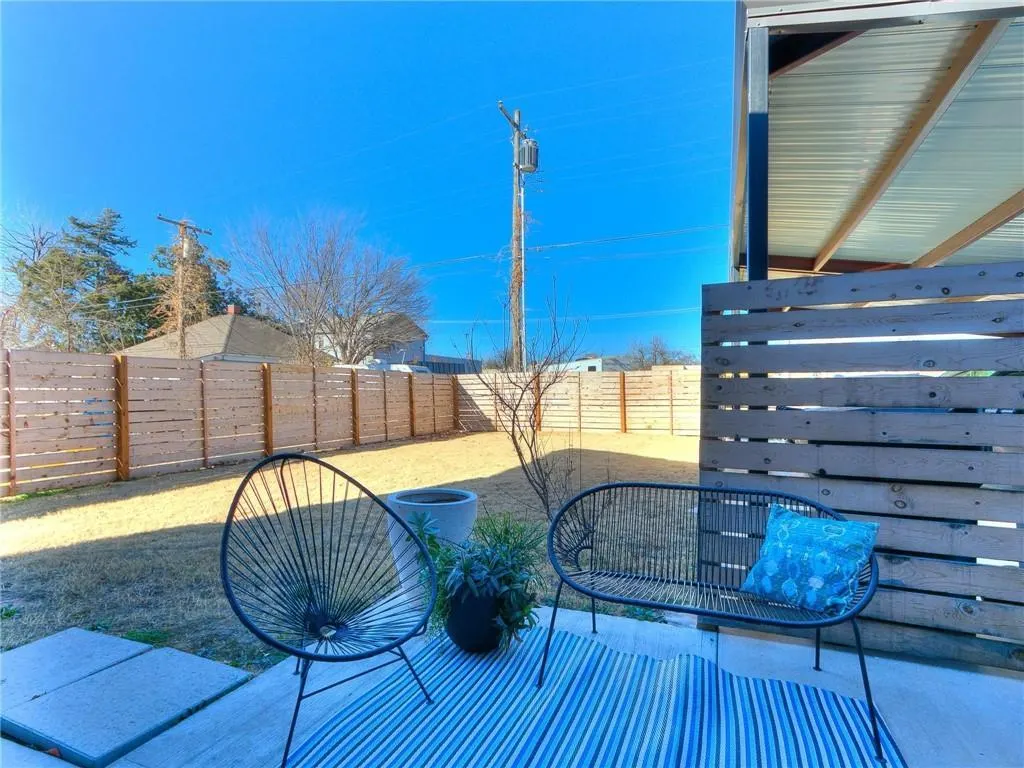 Photo 5 — 711 N Douglas Ave. Avenue, Oklahoma City, OK 73106